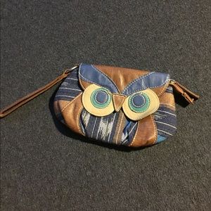 Owl wristlet